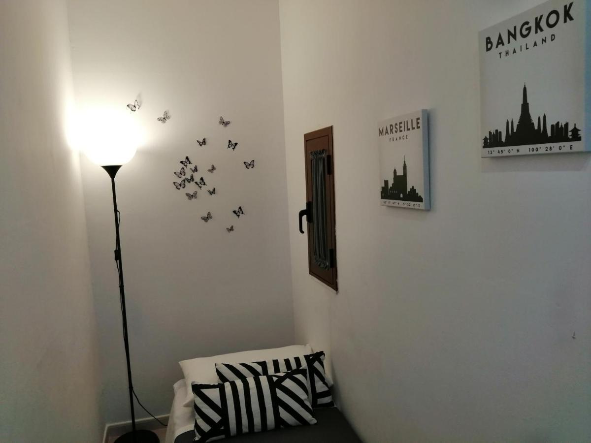 B&B Black-And-White Gallipoli Buitenkant foto